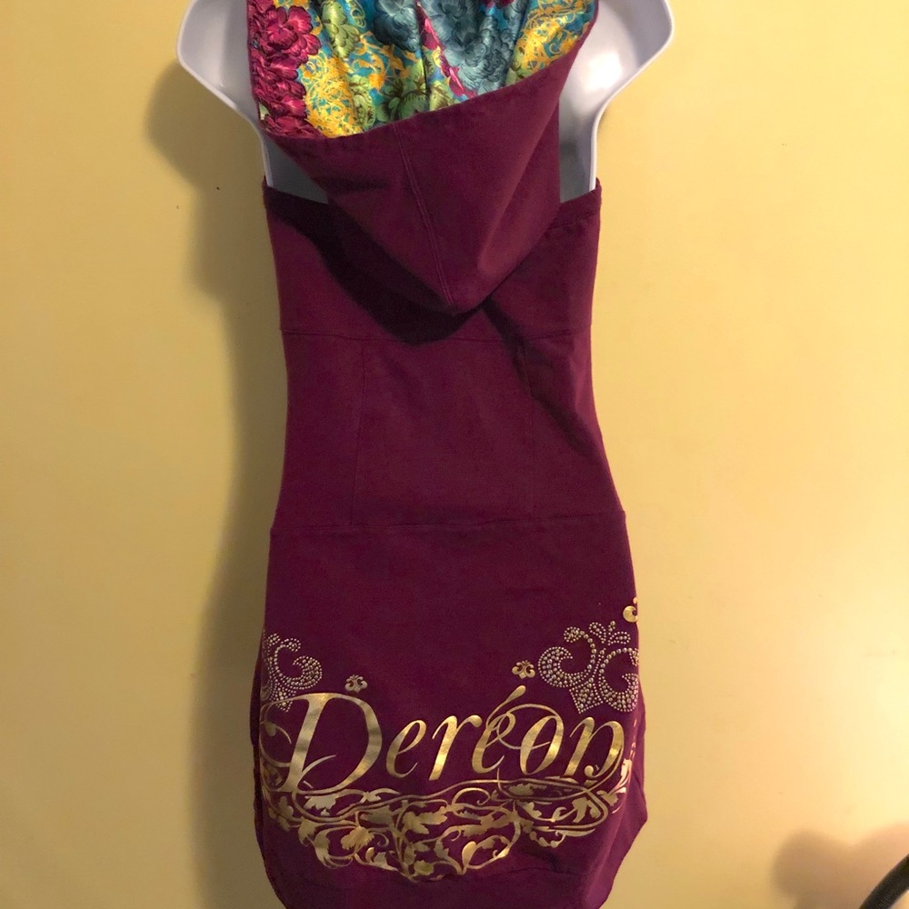 Dereon  Sleeveless Hoodie Size Juniors Medium - Picture 4 of 8